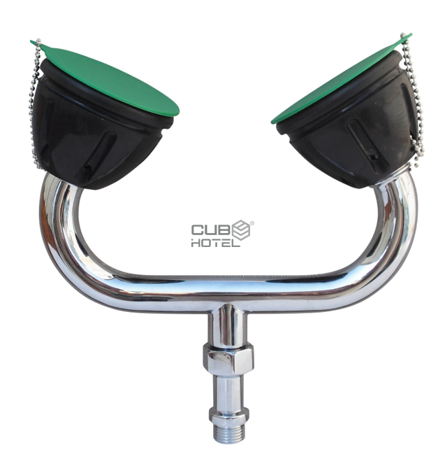 Double arm with aerators and covers